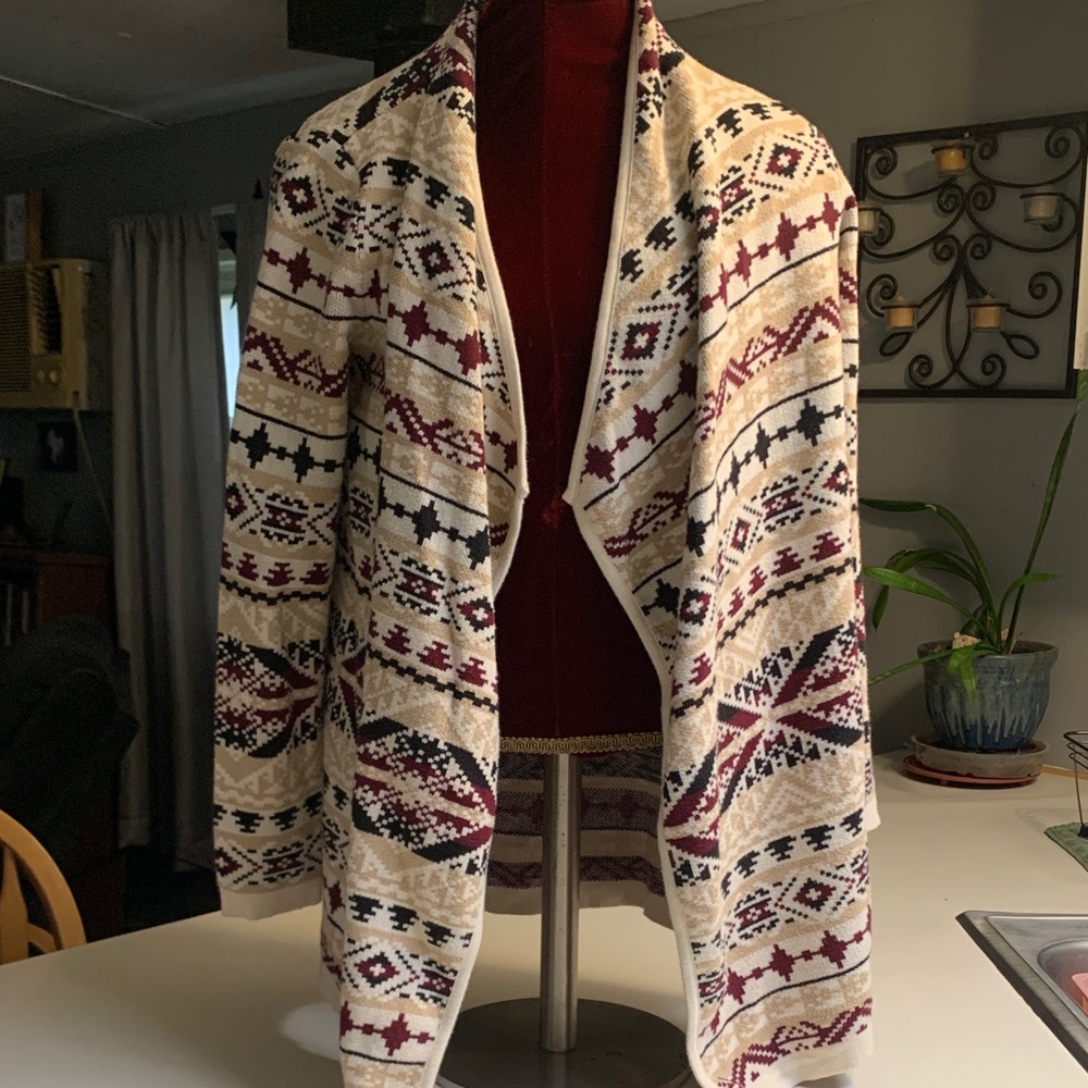 Lucky Brand Geometric Design Patterned Cardigan